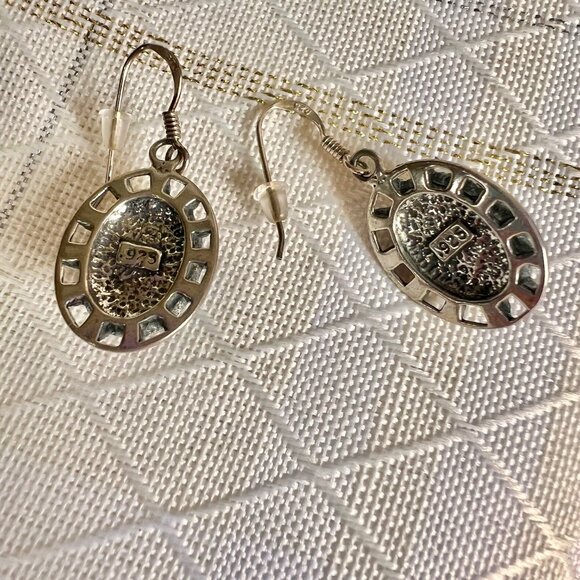 Vintage Native American Jewelry, Earrings and Turtle Pendant, Vintage Jewelry - Picture 7 of 10